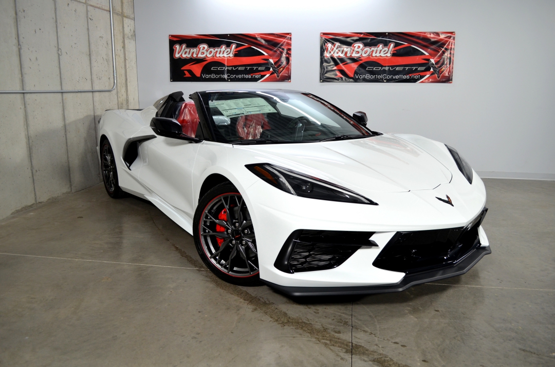 2026 Chevrolet Corvette Stingray Convertible 2LT's photo